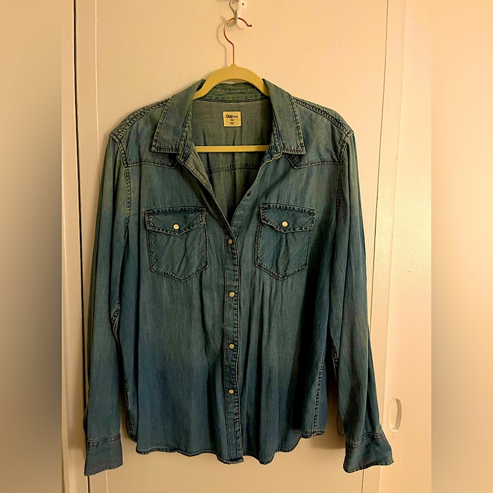 Gap classic western denim shirt, size XXL